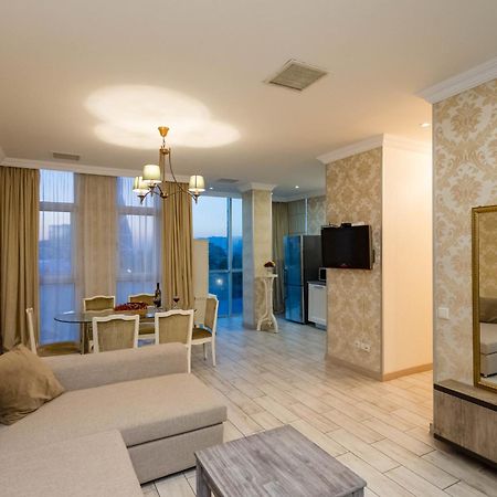 Apartment In The City Of Tbilisi Ngoại thất bức ảnh
