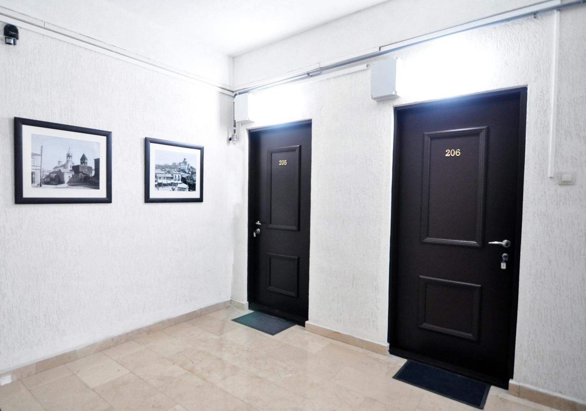 Apartment In The City Of Tbilisi Ngoại thất bức ảnh