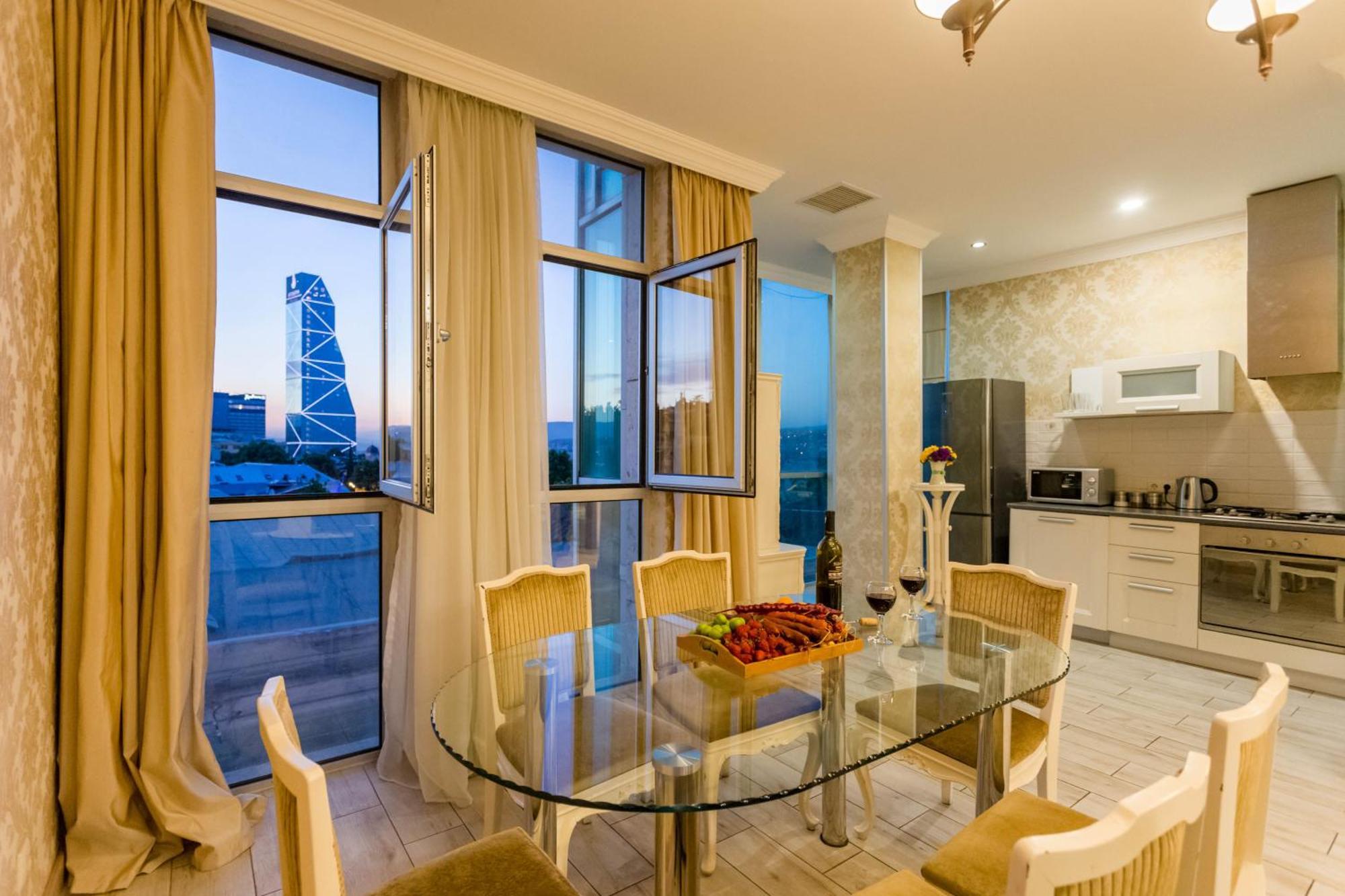 Apartment In The City Of Tbilisi Ngoại thất bức ảnh